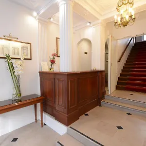 Otel Imperial Paris